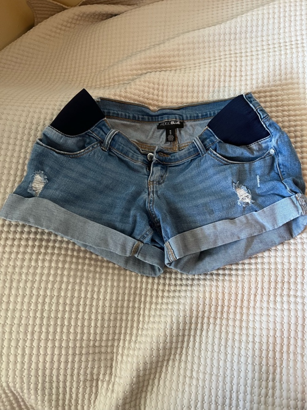 Maternity Jean bundle - Picture 2 of 5